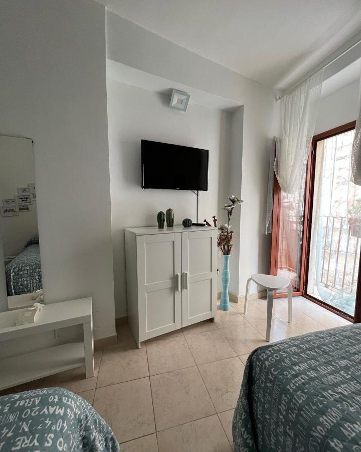 Casa Vacanze “Da Concetta” Bari Exterior foto